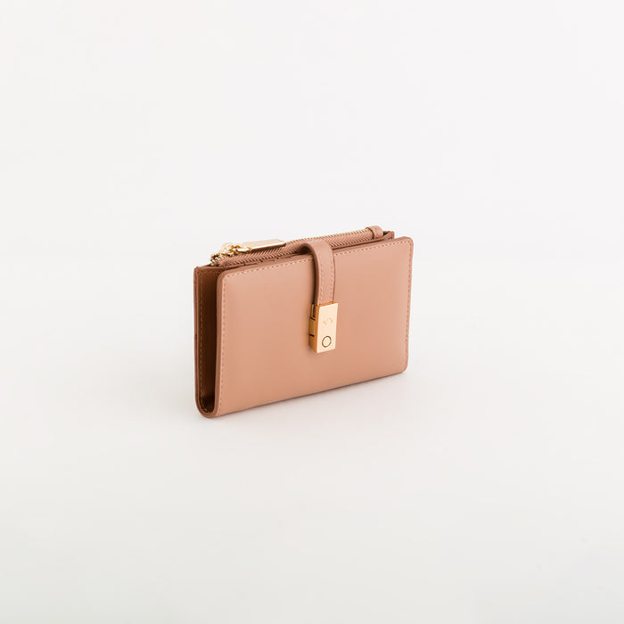 Carpisa Women's Medium Wallet - Petunia Wallet