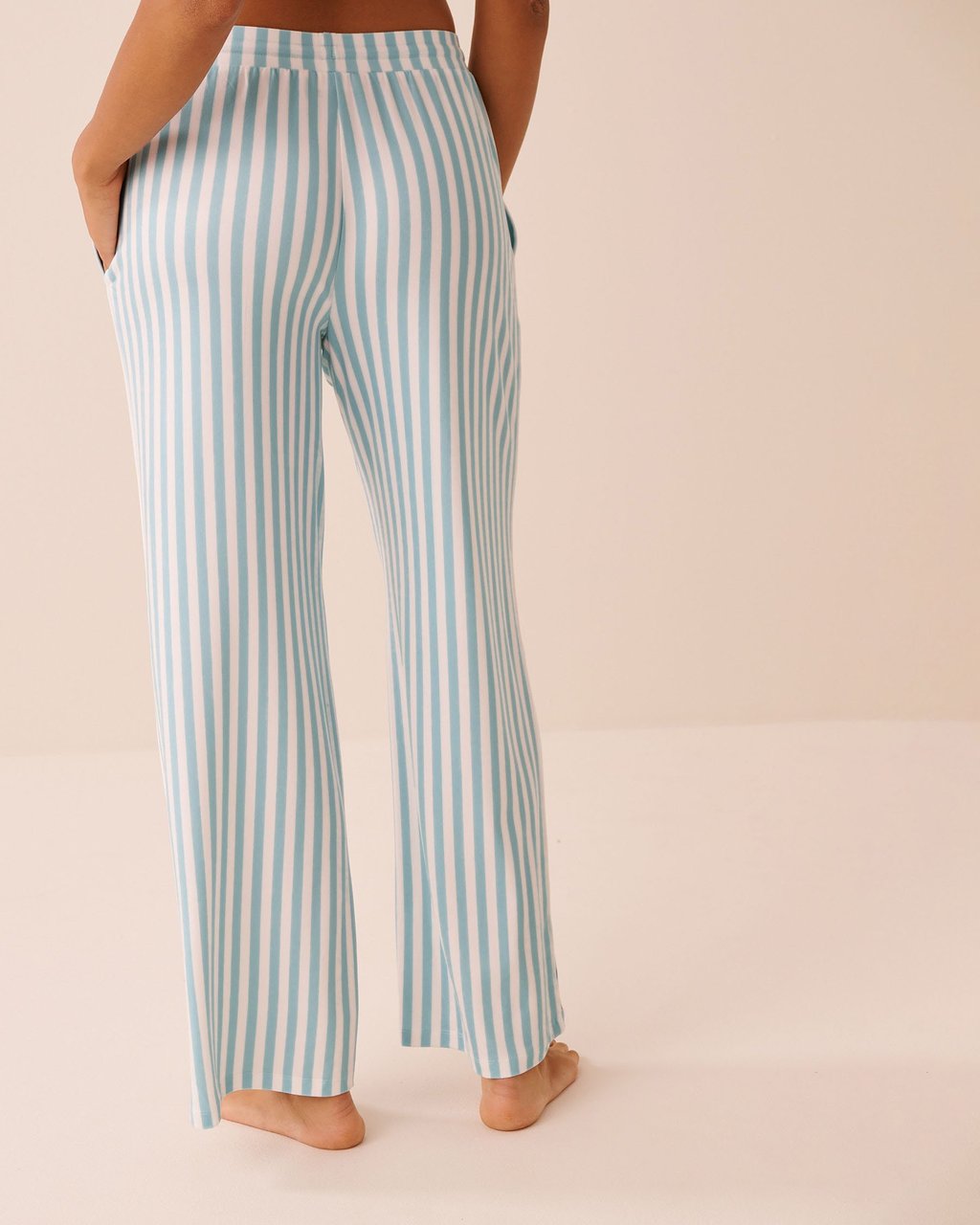 La vie en Rose Floral Stripe Print Super Soft Pajama Pants