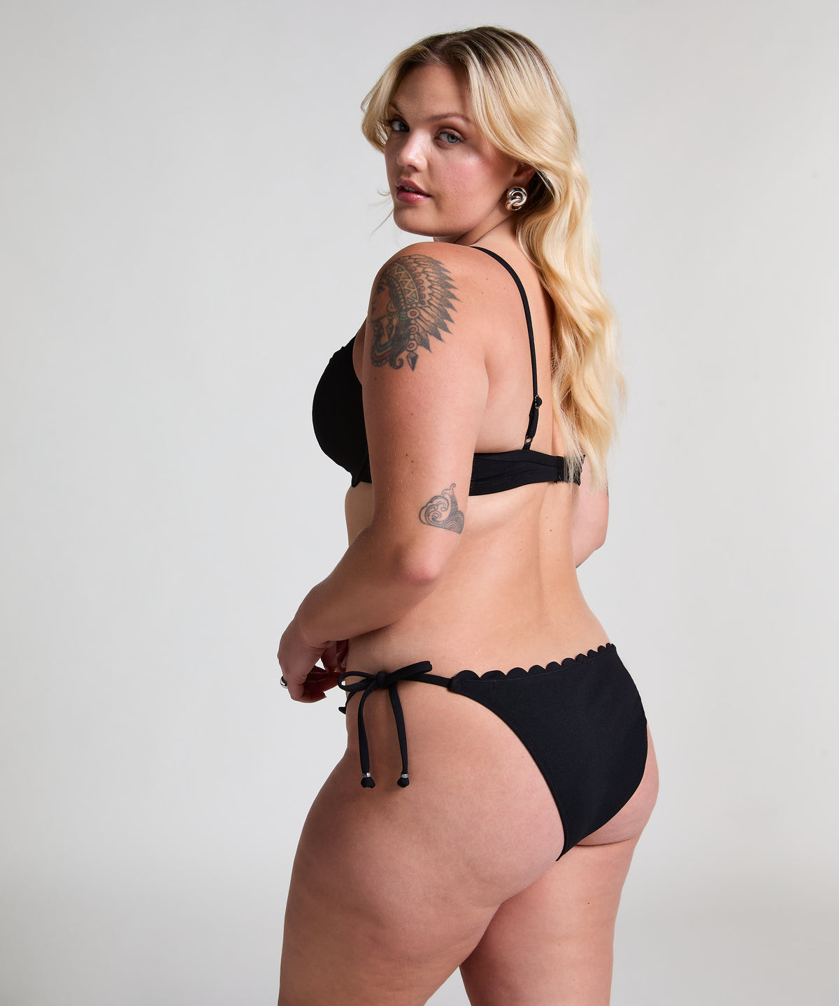 HUNKEMÖLLER Scallop Padded Underwired Bikini Top