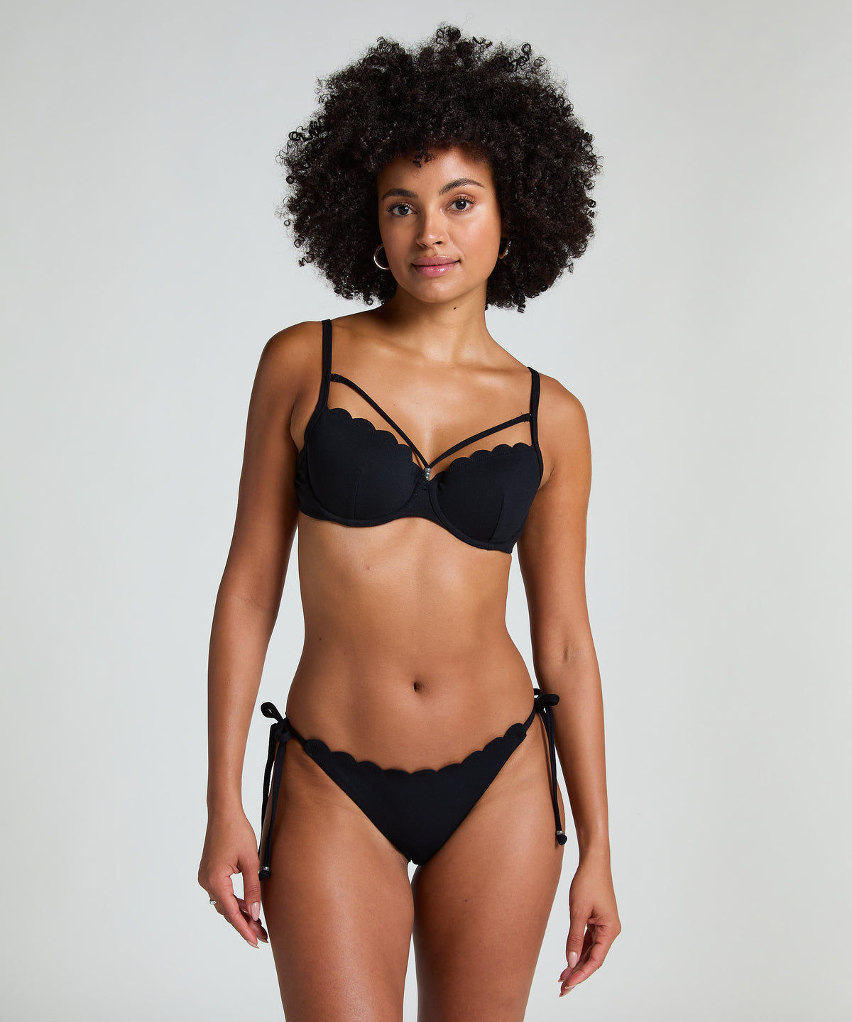 HUNKEMÖLLER Scallop Padded Underwired Bikini Top