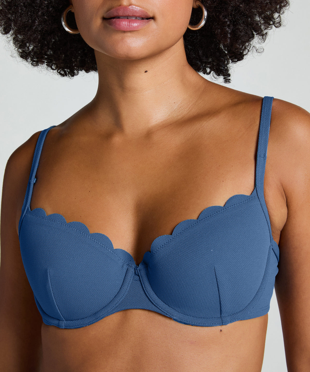 HUNKEMÖLLER Scallop Padded Bikini Top
