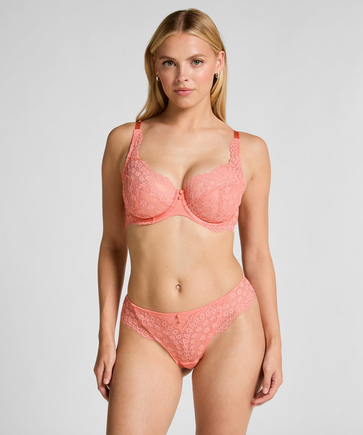HUNKEMÖLLER Daisy Brazilian