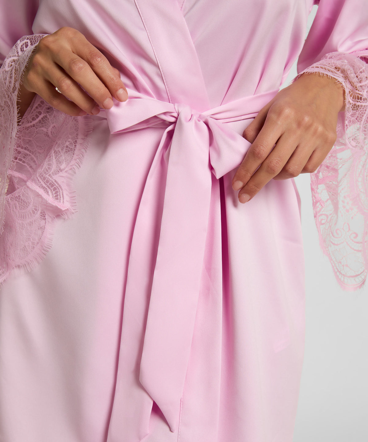 HUNKEMÖLLER KIMONO SATIN LACE