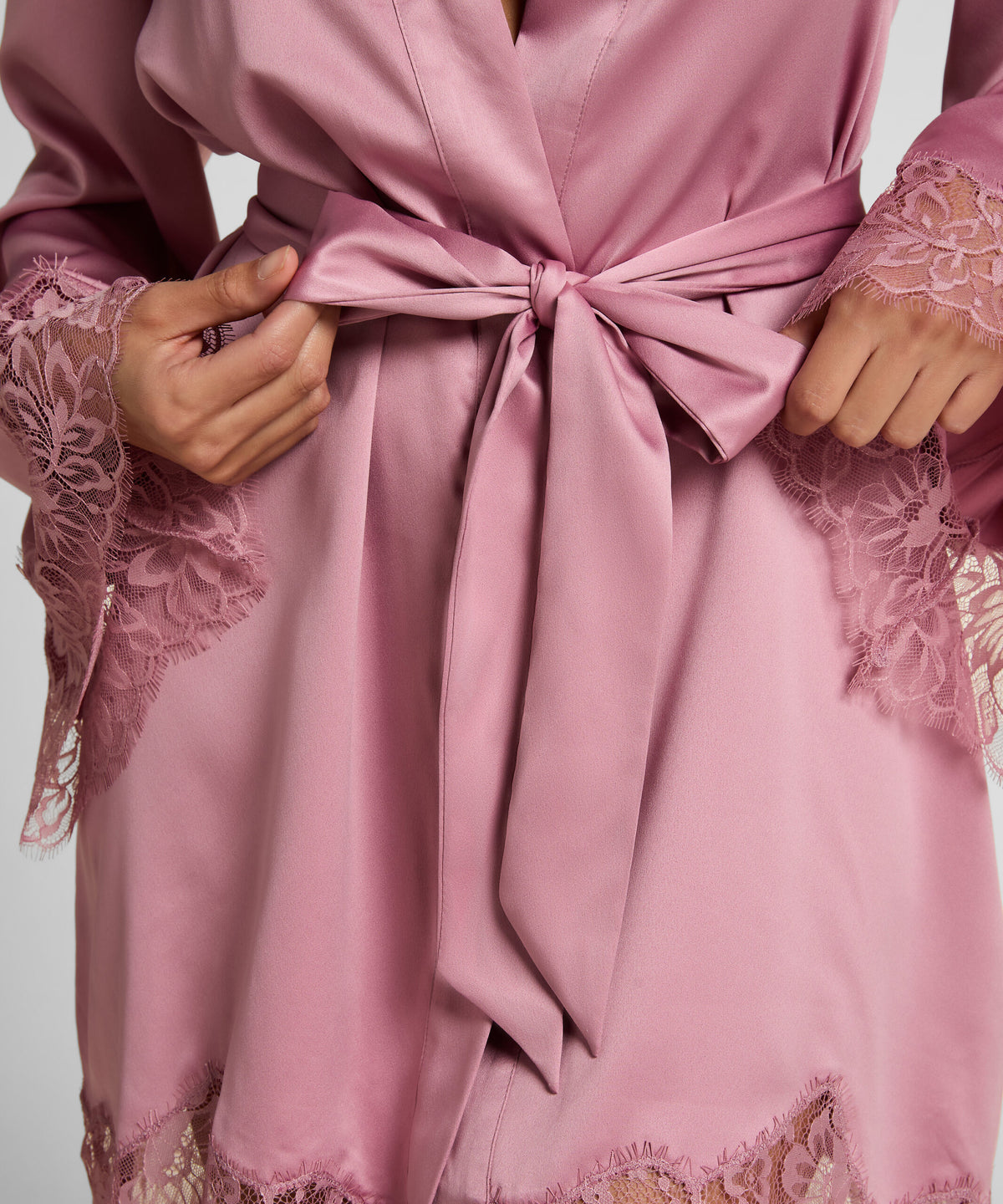 HUNKEMÖLLER KIMONO SATIN LACE VALERIE
