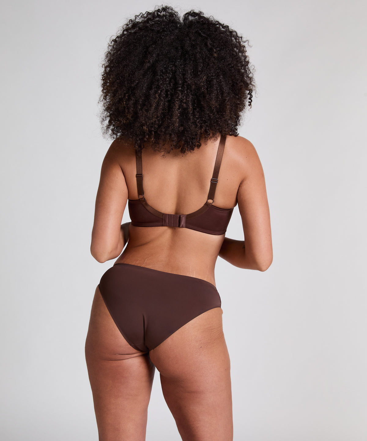 HUNKEMÖLLER Nina Non-Padded Underwired Minimizer Bra