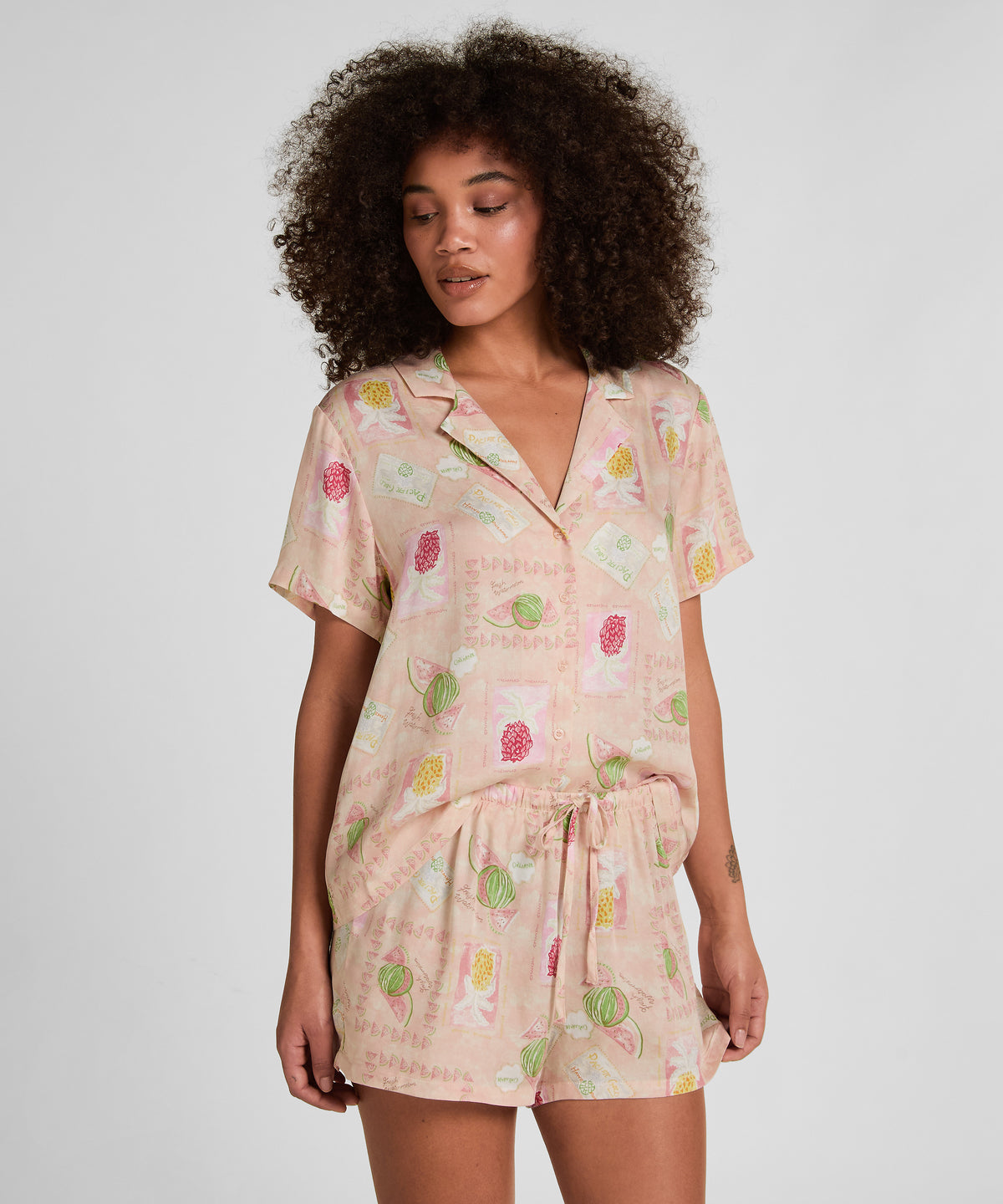 HUNKEMÖLLER Satin Short