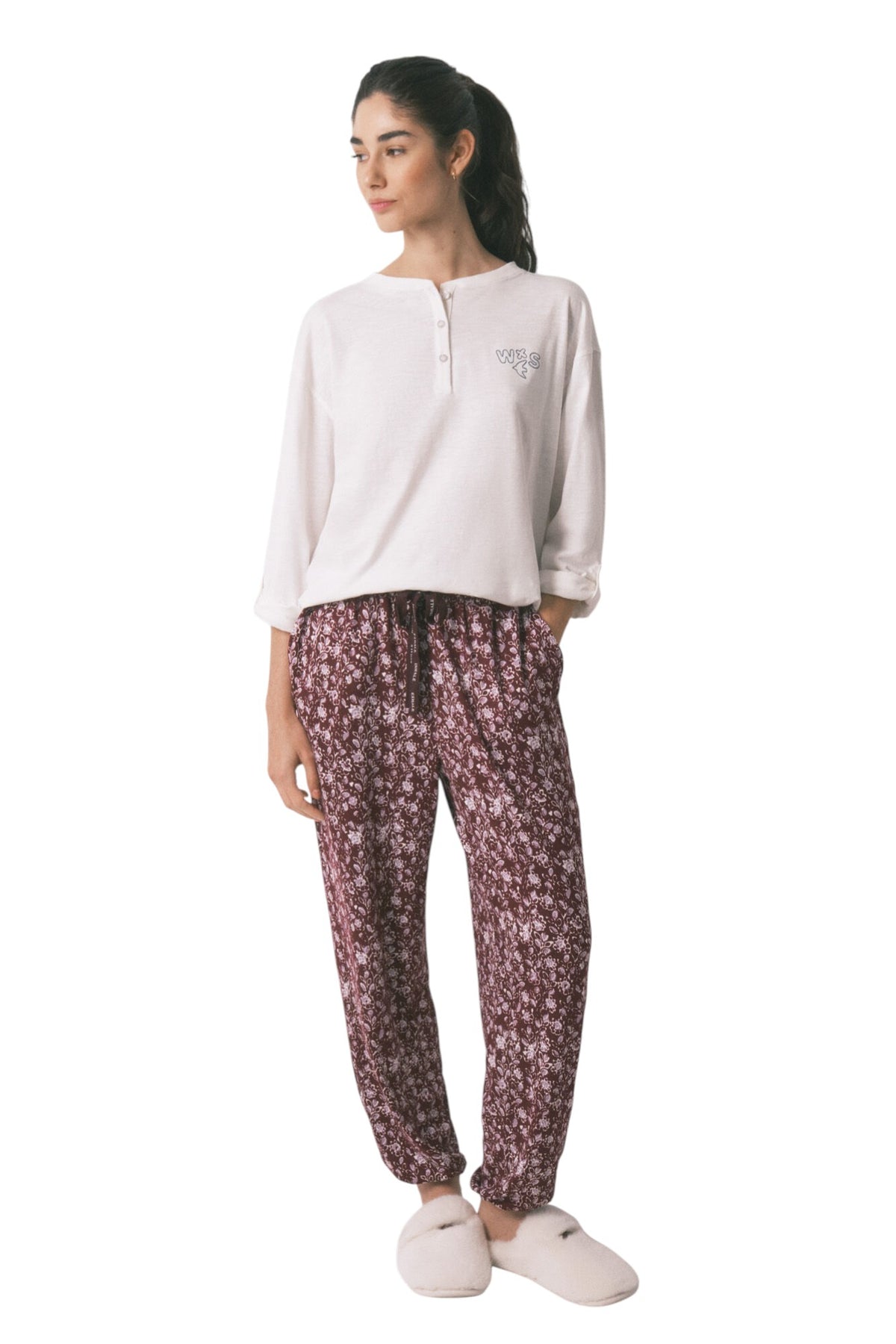 Women Secret Long trousers with floral print