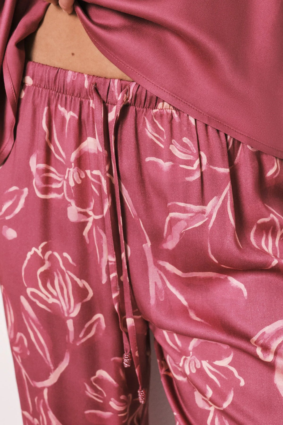 Women Secret Burgundy Satin-Finish Short Sleeve Long Pyjamas