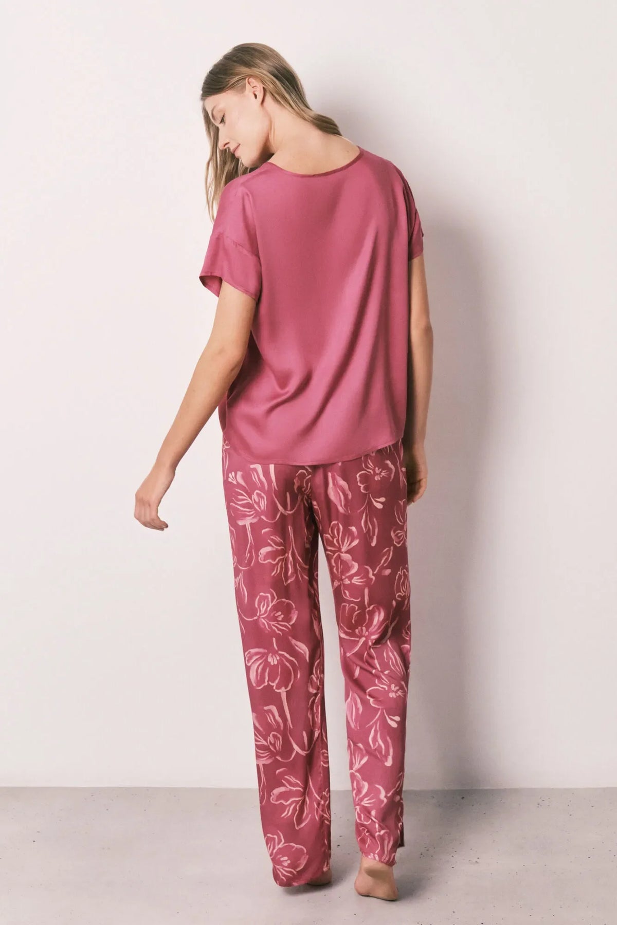 Women Secret Burgundy Satin-Finish Short Sleeve Long Pyjamas