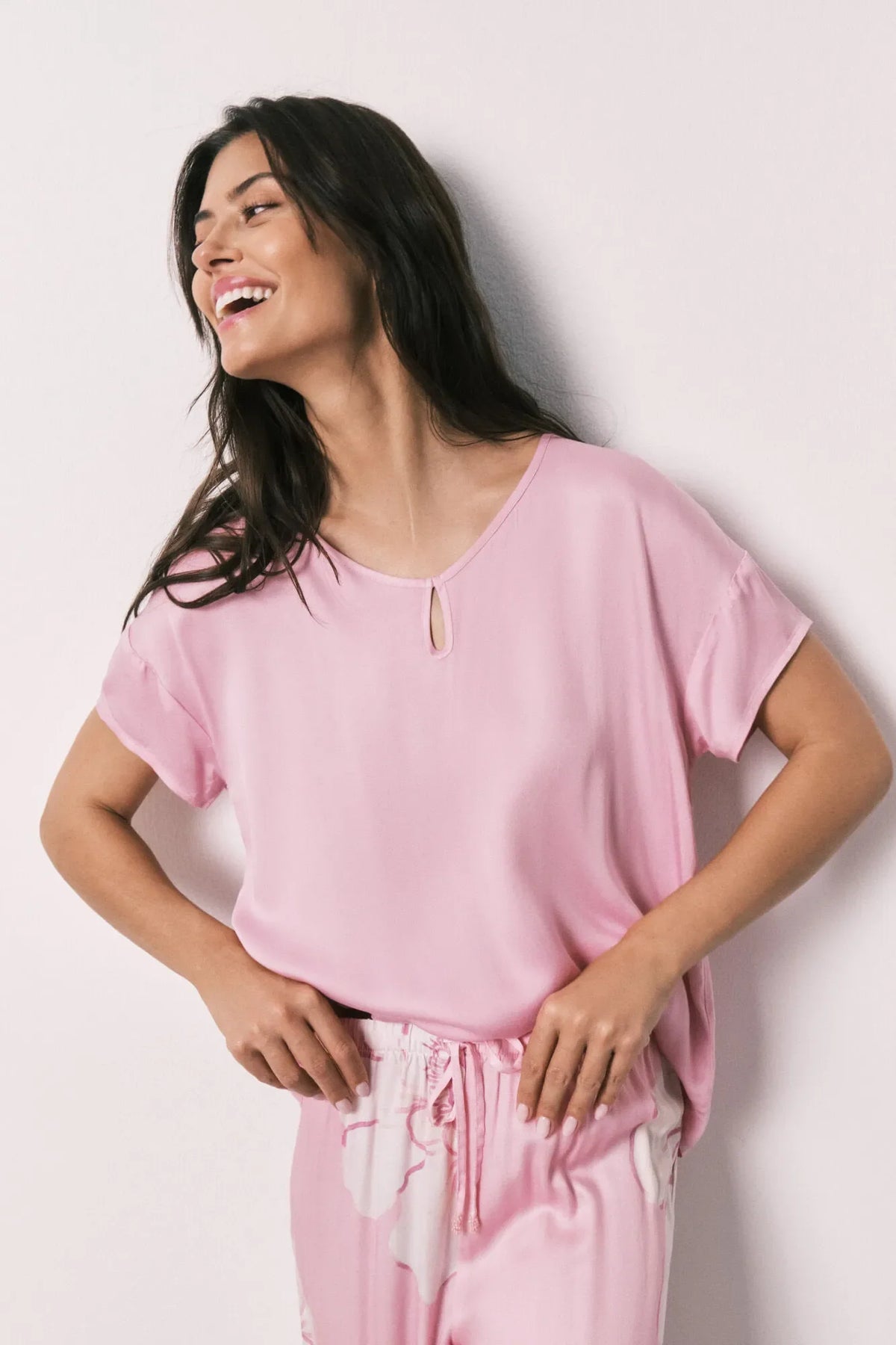 Women Secret Pink Satin-Finish Short Sleeve Long Pyjamas