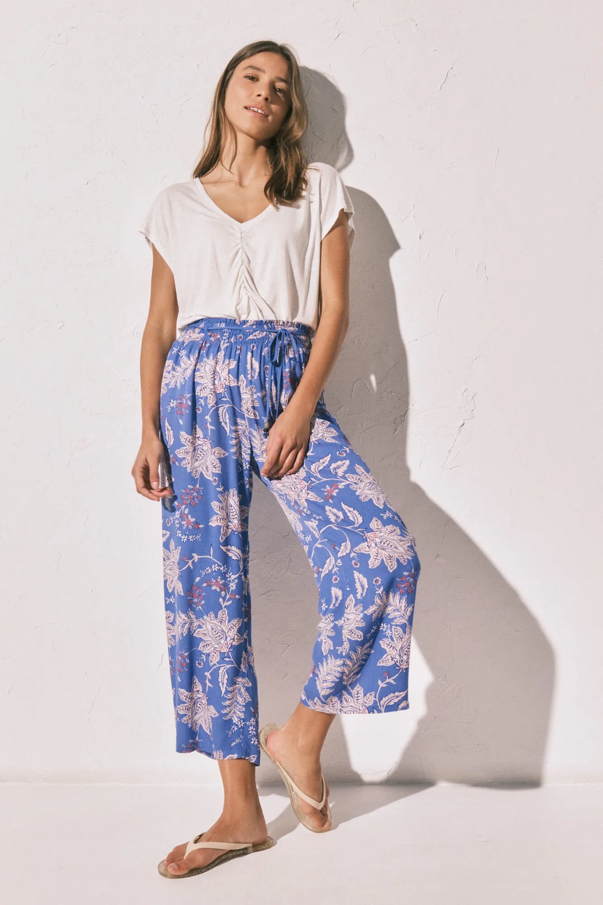 Women Secret Blue Printed Capri Trousers