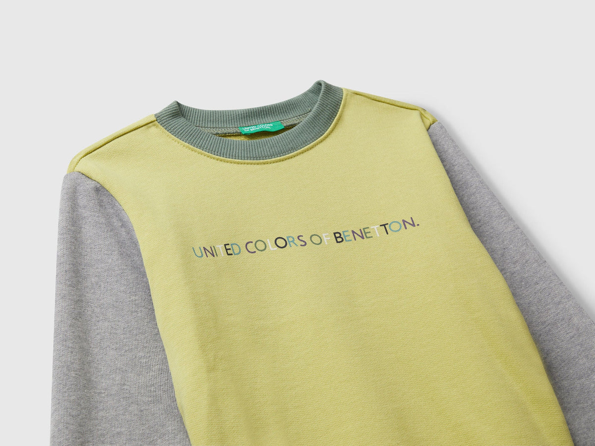Benetton Printed Regular Fit Sweatshirt