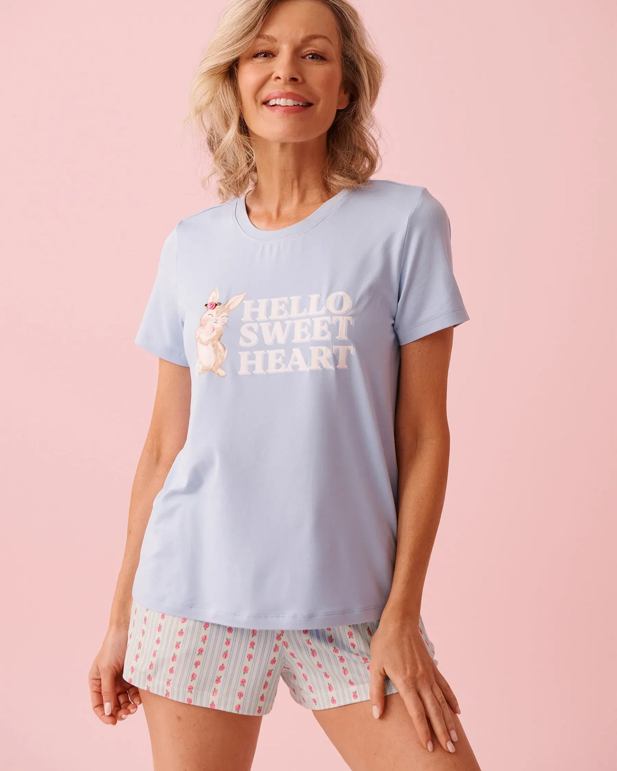 La vie en Rose Bunny Print Super Soft T-shirt