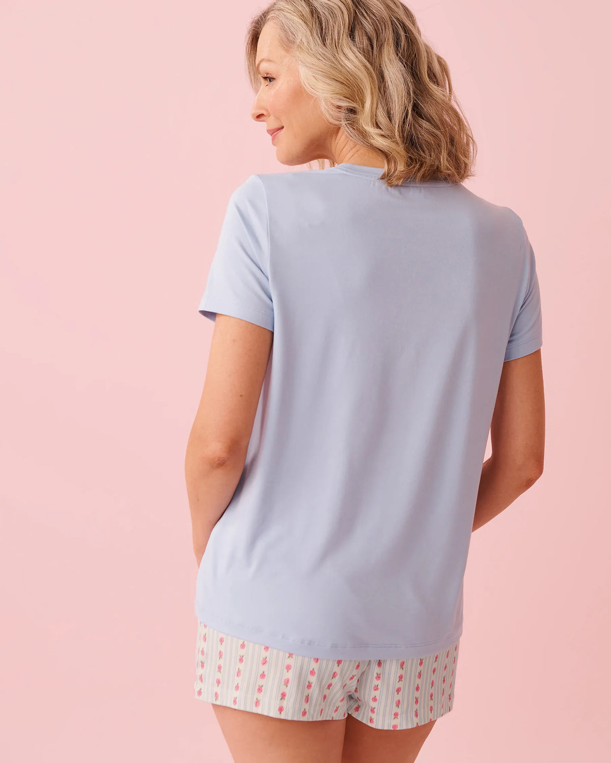 La vie en Rose Bunny Print Super Soft T-shirt