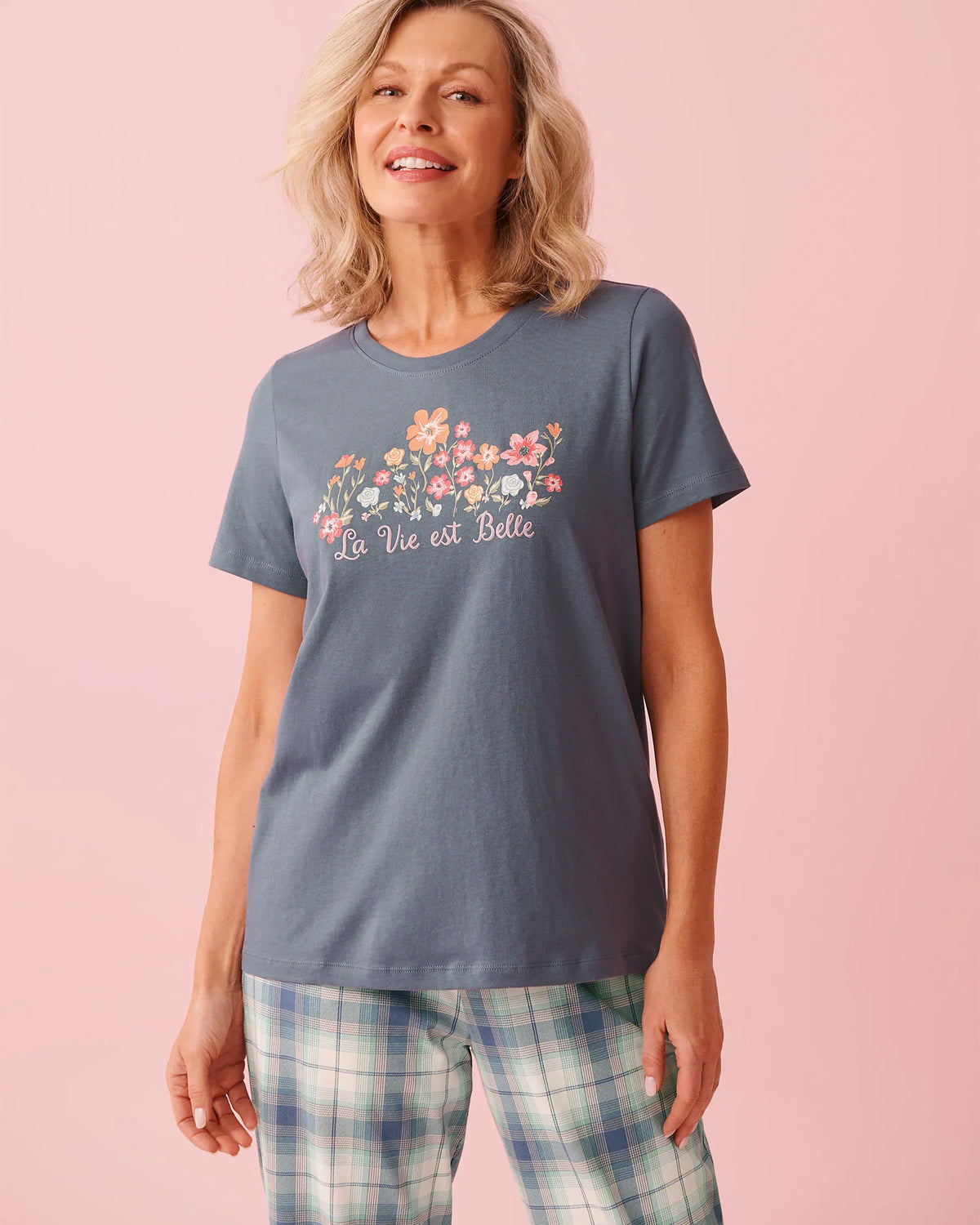 La vie en Rose Floral Print Cotton Crew Neck T-shirt