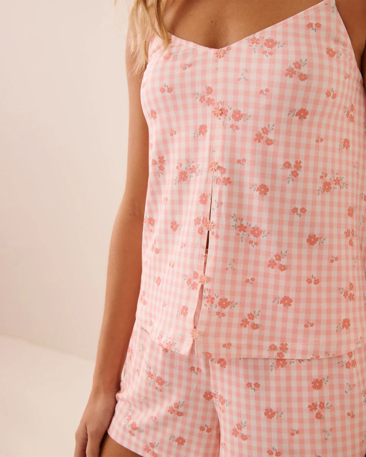 La vie en Rose Floral Gingham Print Super Soft Cami with Shelf Bra