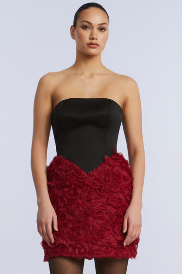 BCBGMAXAZARIA FLORAL APPLIQUE COCKTAIL