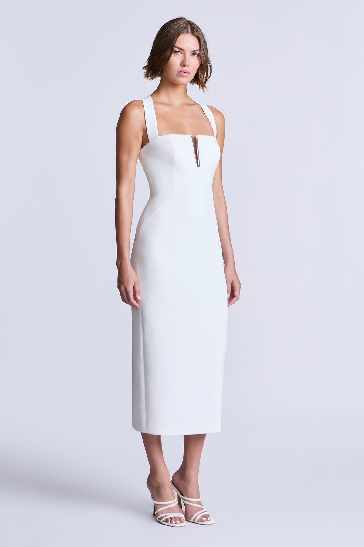 BCBGMAXAZARIA Chelsea Dress Sleek midi cut from structured crepe with a smooth