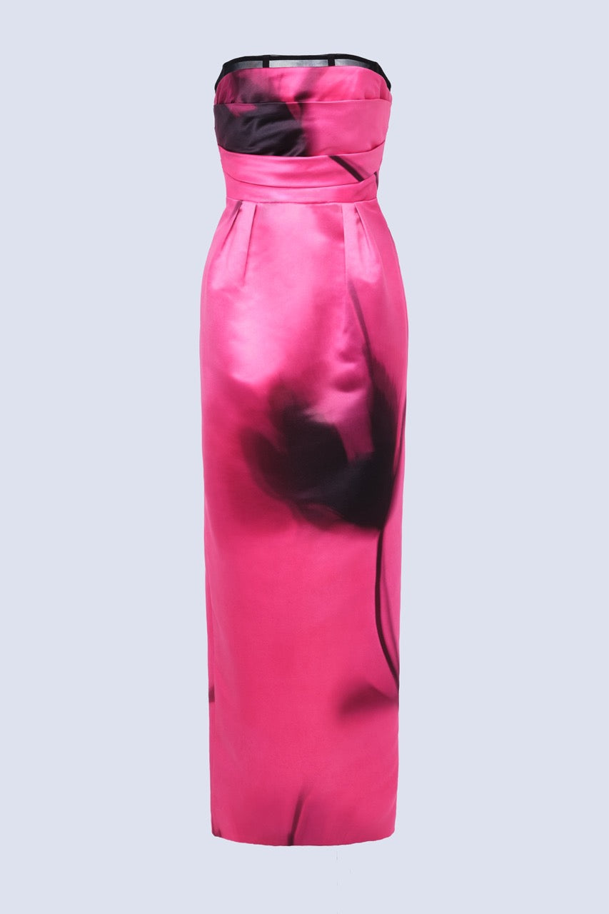 BCBGMAXAZARIA Madison Printed Gown Strapless satin in a high-shine finish with a painterly floral print.