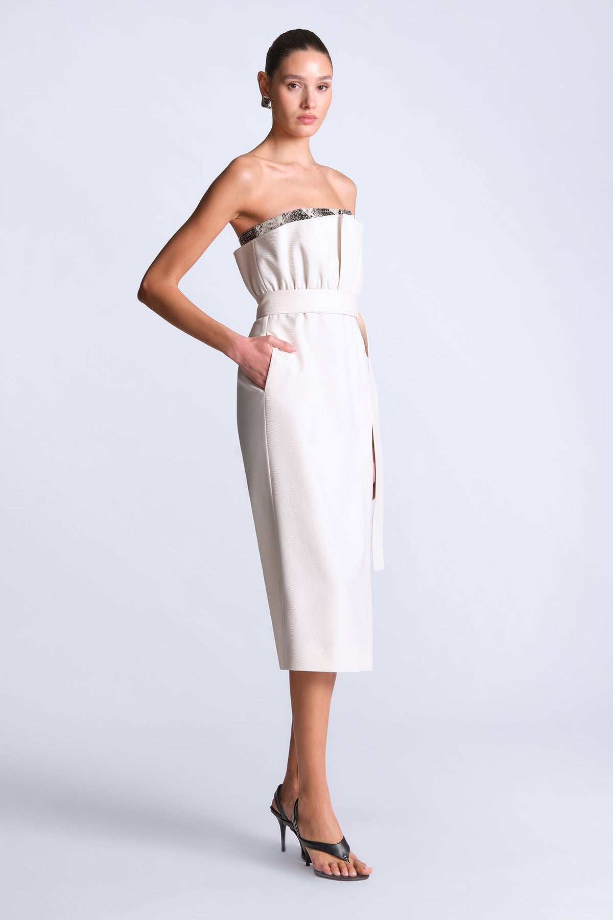 BCBGMAXAZARIA Kate Dress Strapless wrap midi in structured textured fabric