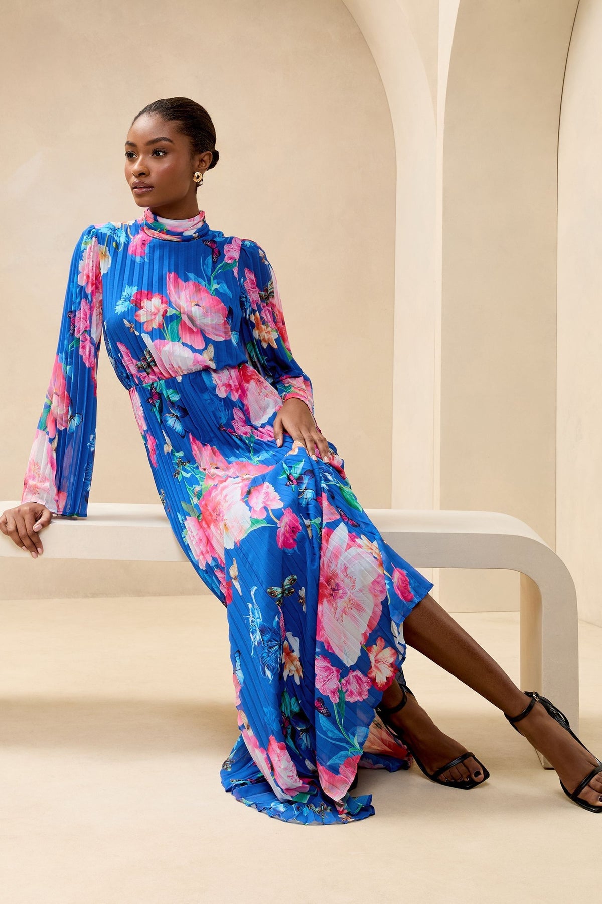 Lipsy London Printed High-Neck Pleated Maxi Dress