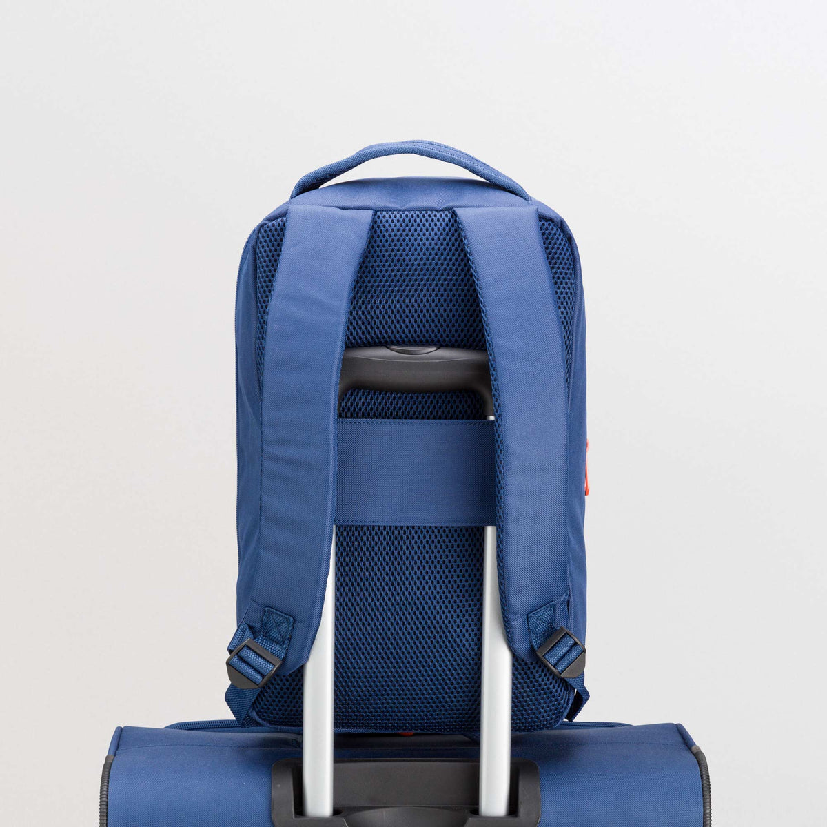 Carpisa Roadmate Go Backpack