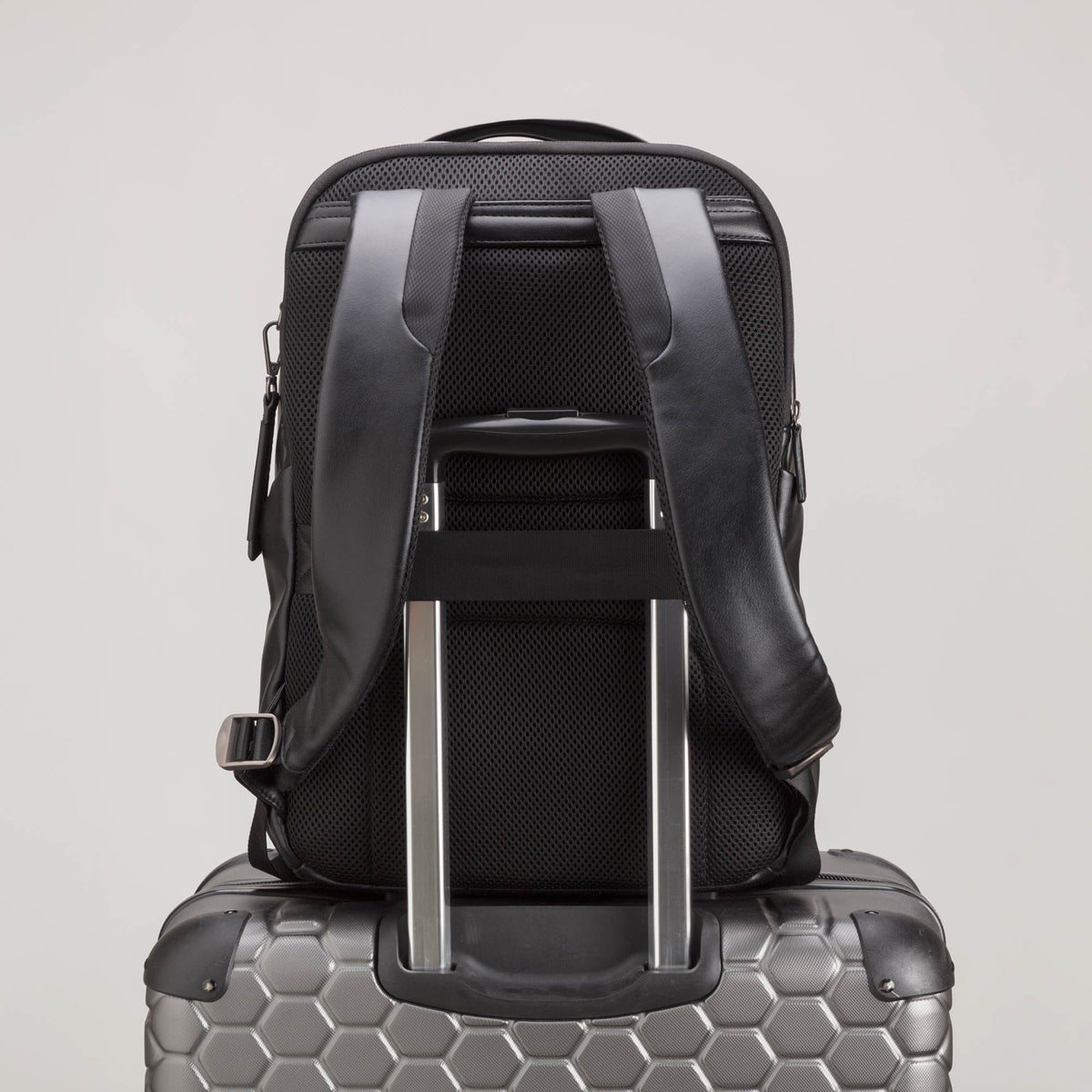 Carpisa Carpisa NEXUS PRO Backpack with Front Pocket, Double Zipper