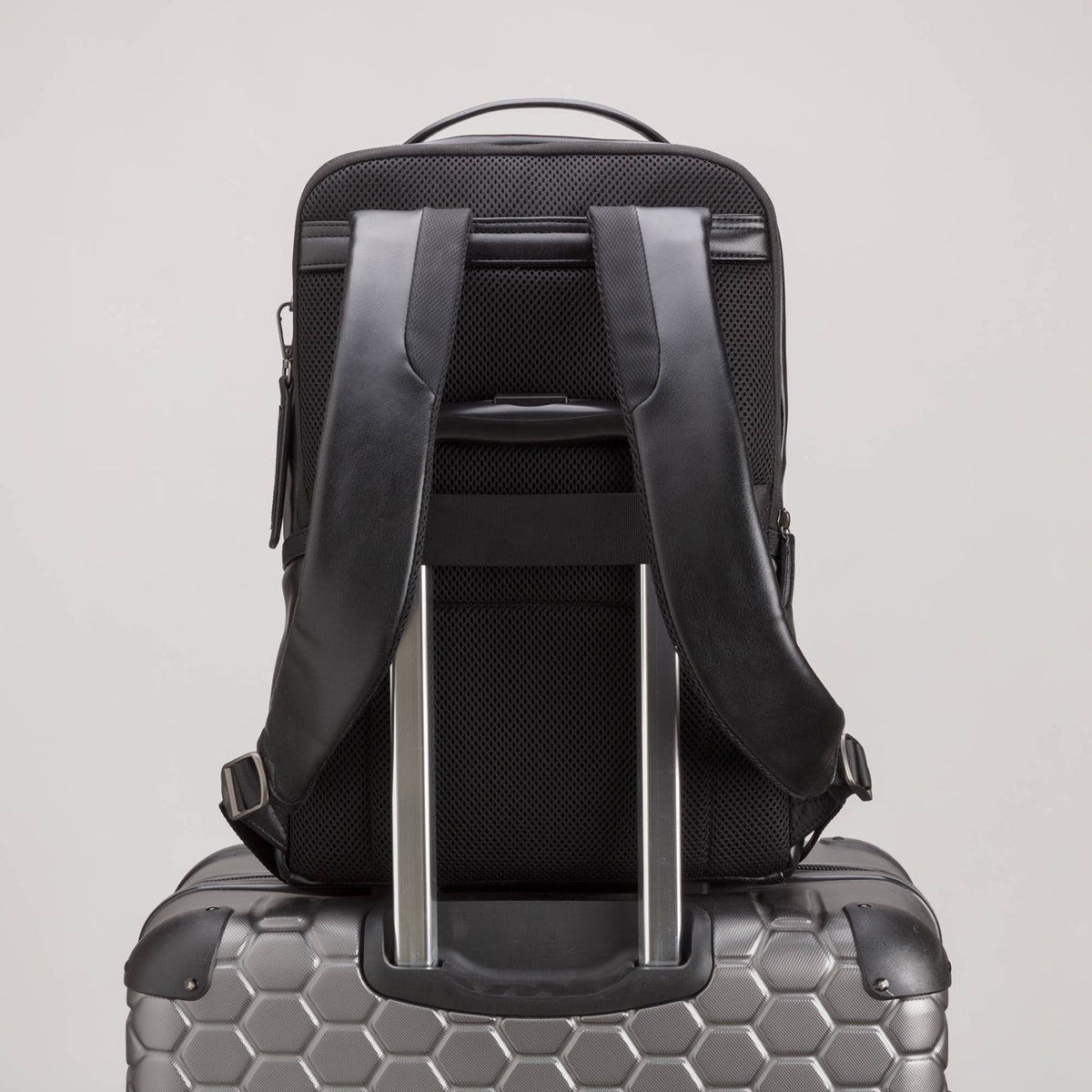 Carpisa Carpisa NEXUS PRO Backpack with Front Pocket, Double Zipper