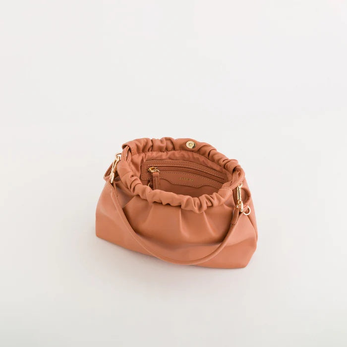 Carpisa Women's Shoulder Bag - Elena