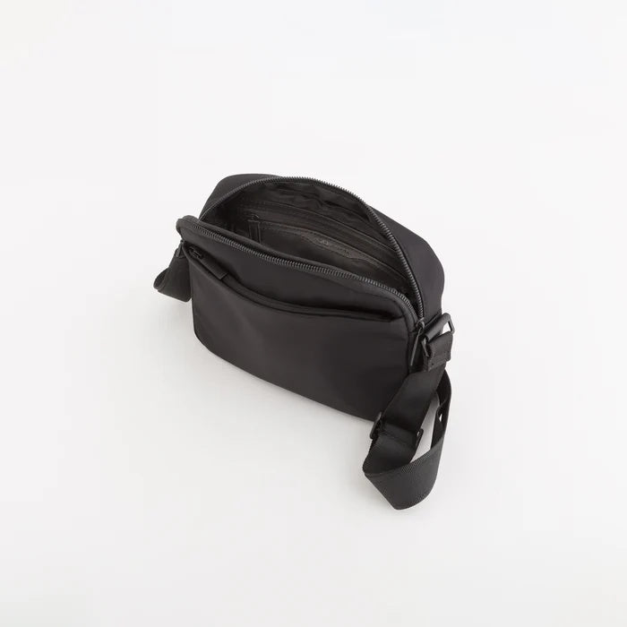 Carpisa Men's Shoulder Bag - i-Am pro