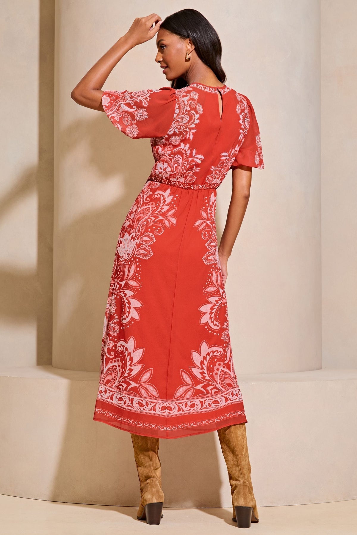 Lipsy London Placement Print Short-Sleeve Midi Dress