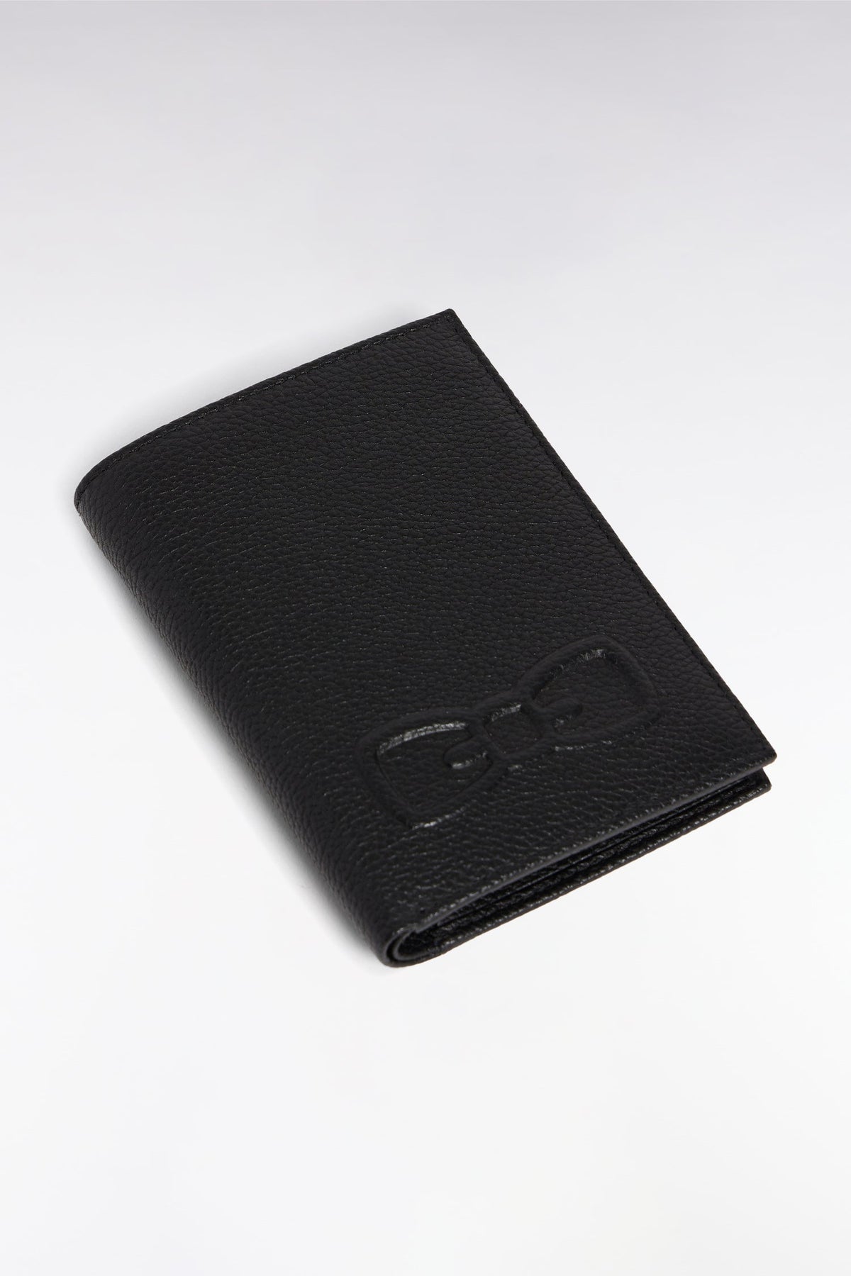 Eden Park Textured Vertical Wallet with Coin Pocket