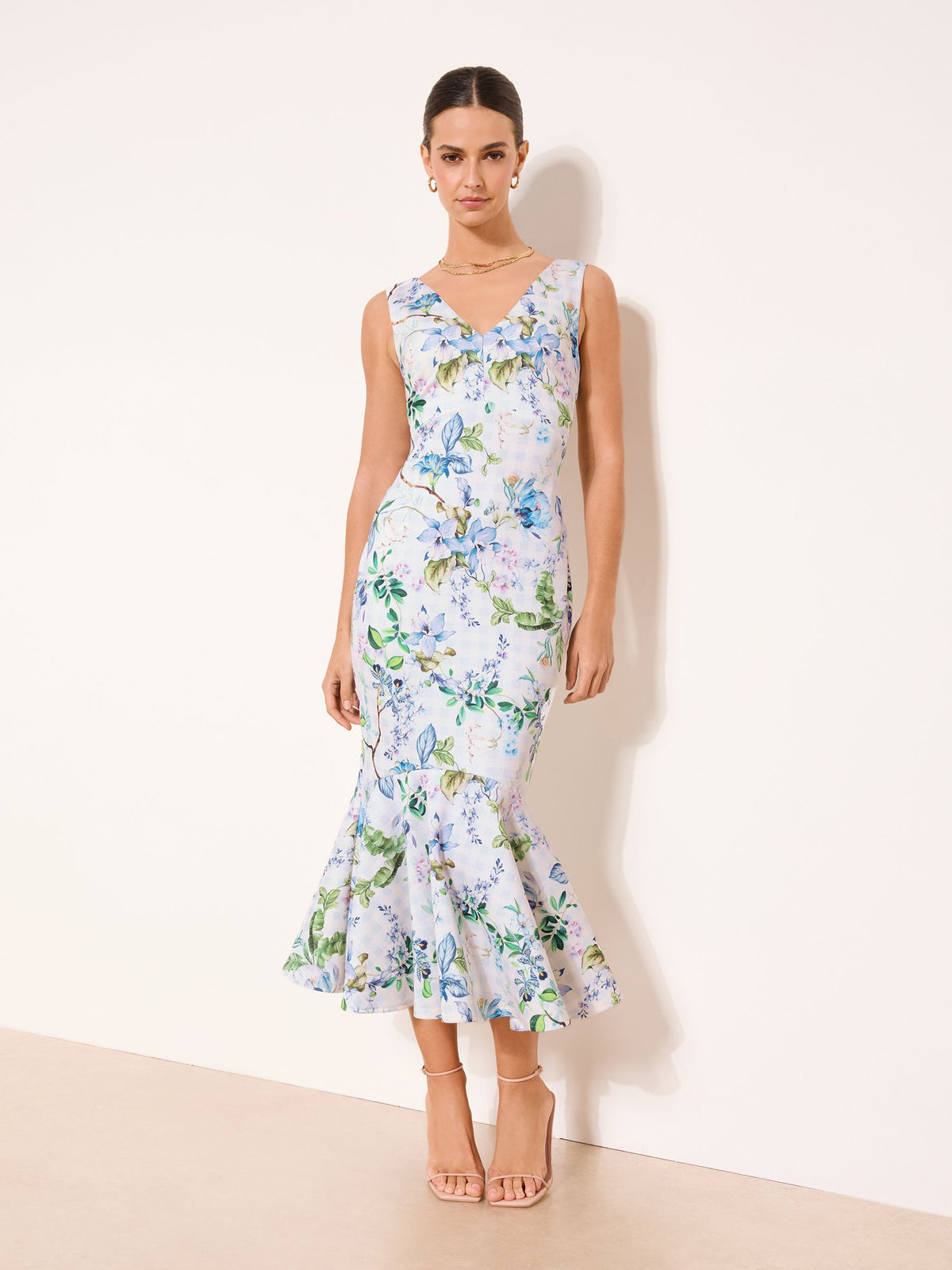 Lipsy London Lipsy White/Blue Floral V-Neck Fit And Flare Midi Dress