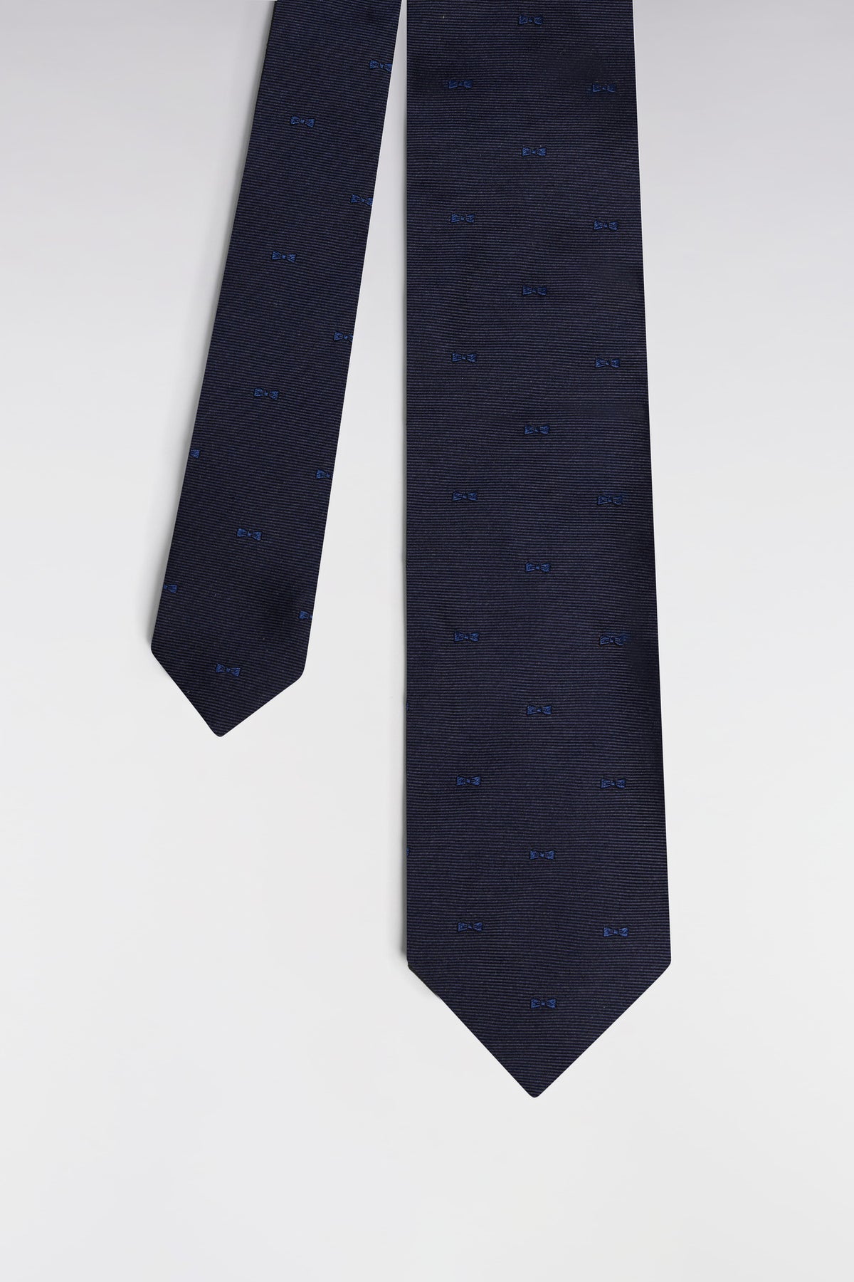 Eden Park Navy silk tie with micro-pattern bow tie