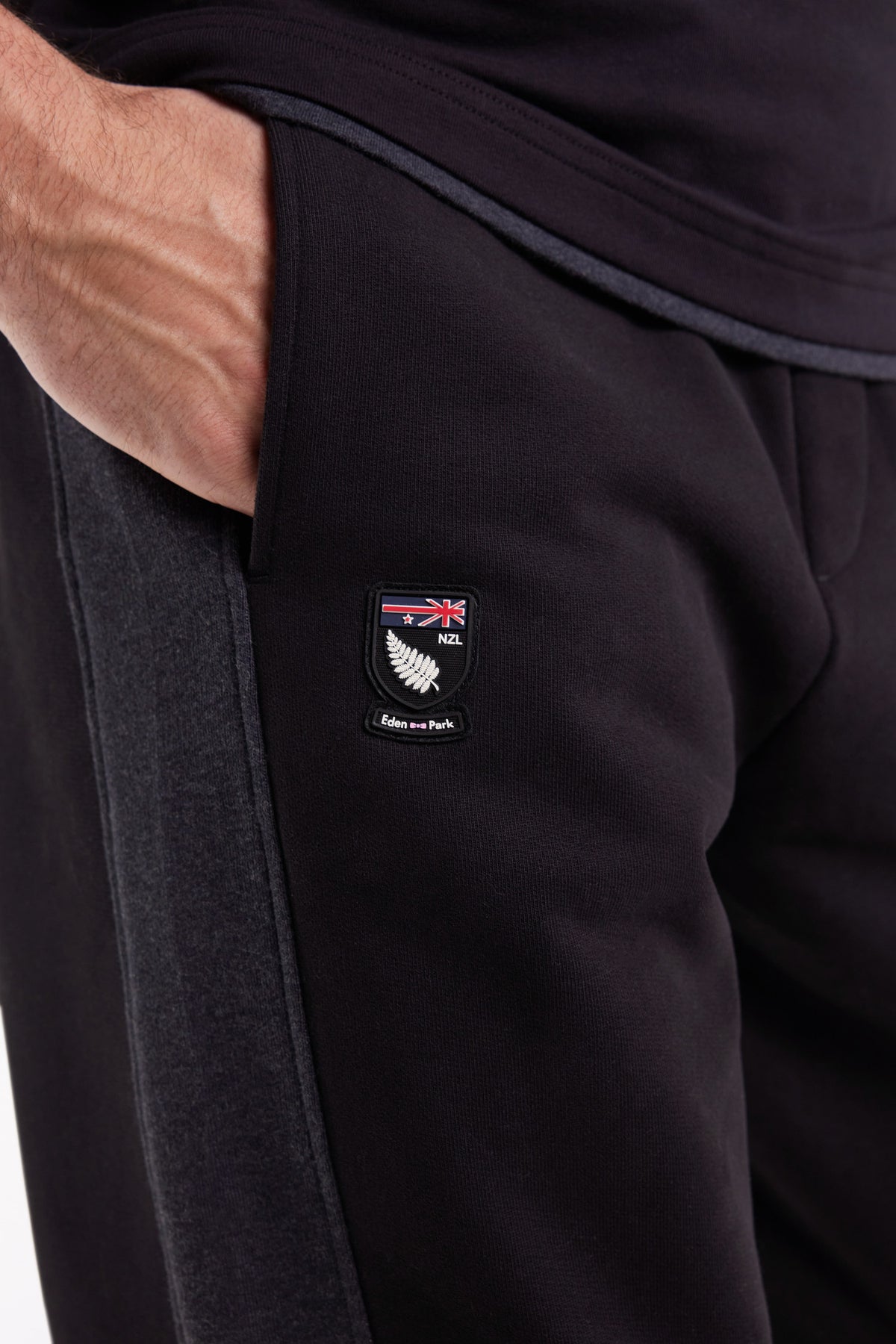 Eden Park New Zealand black fleece joggers with relaxed fit