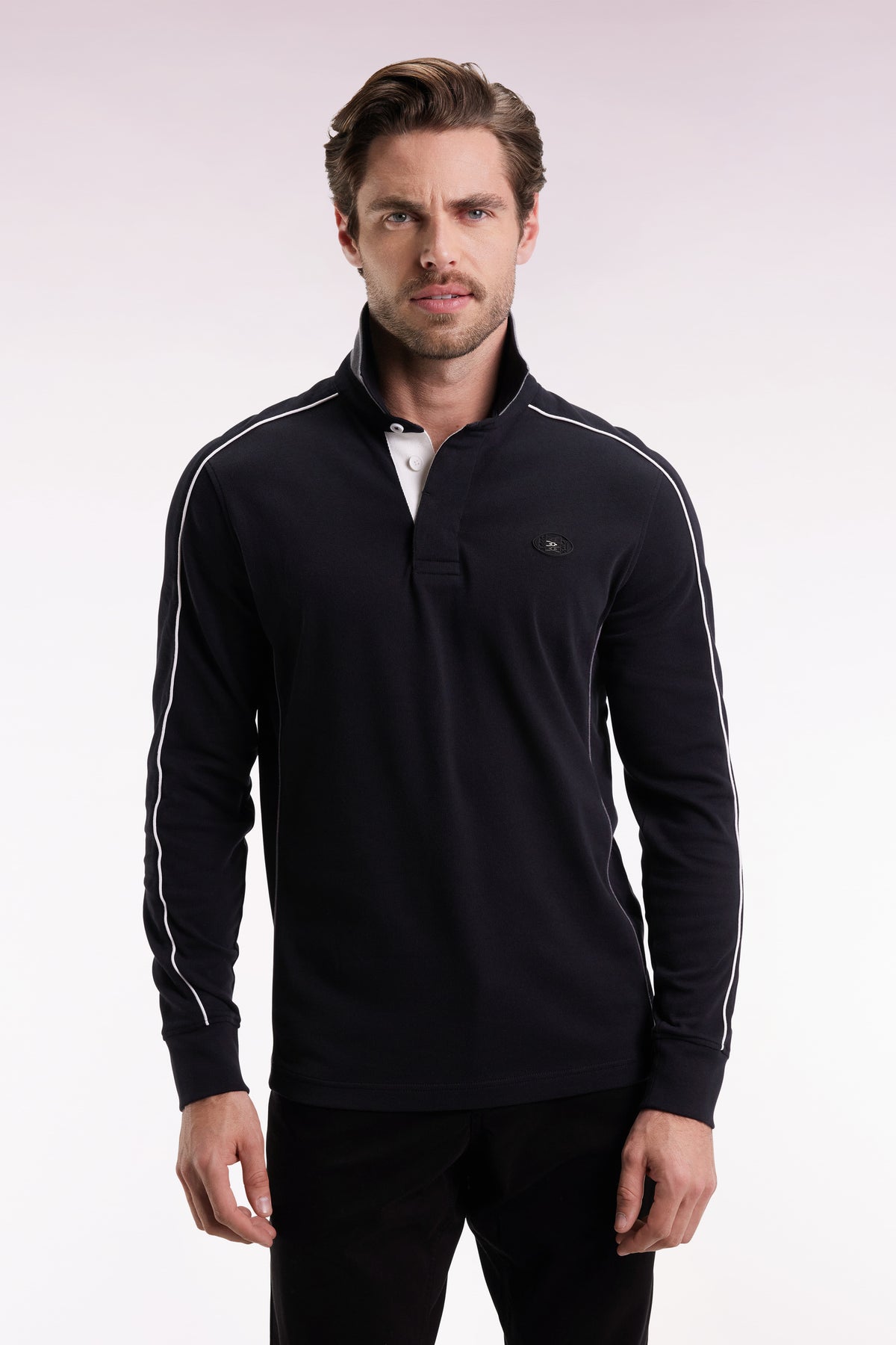 Eden Park Long-sleeved jersey in black heavyweight cotton jersey with straight fit