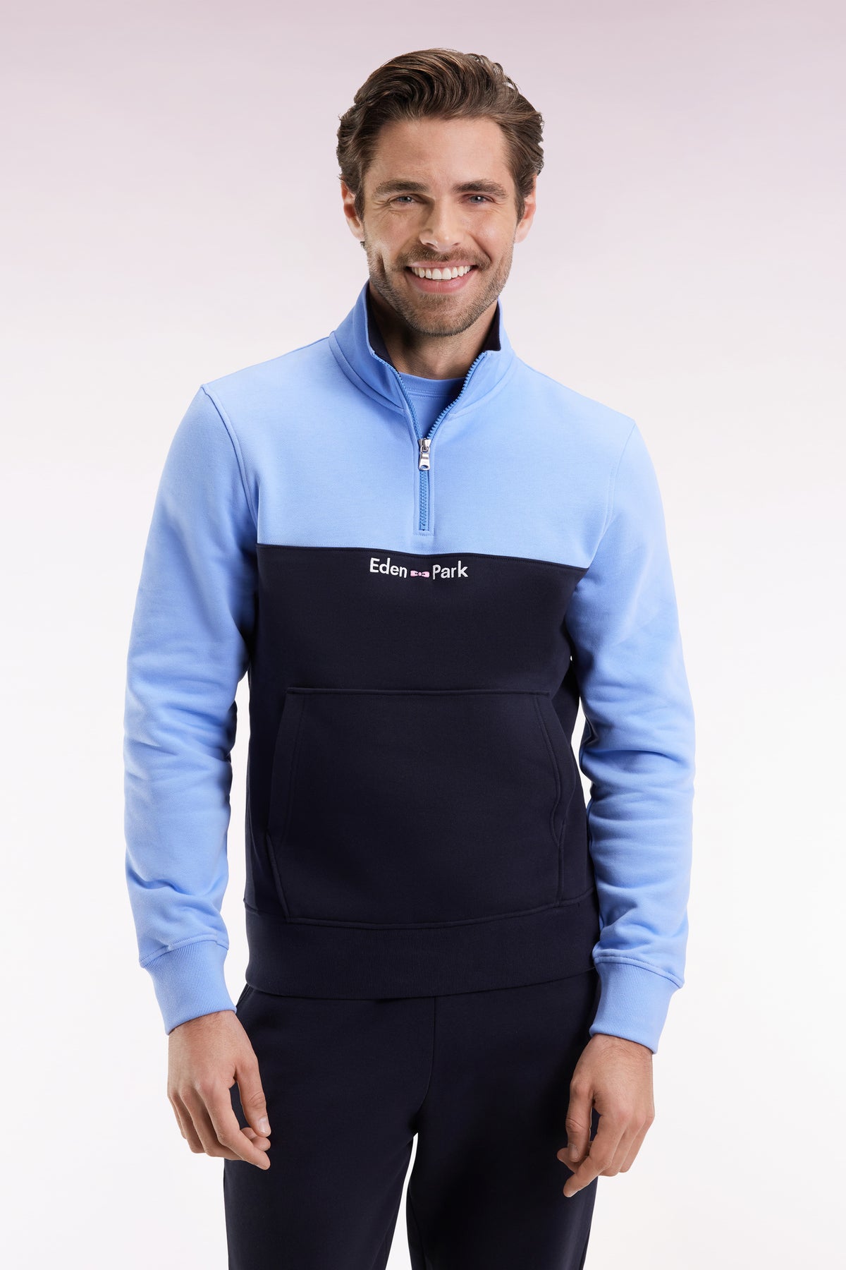 Eden Park Two-tone fleece trucker collar sweatshirt in sky