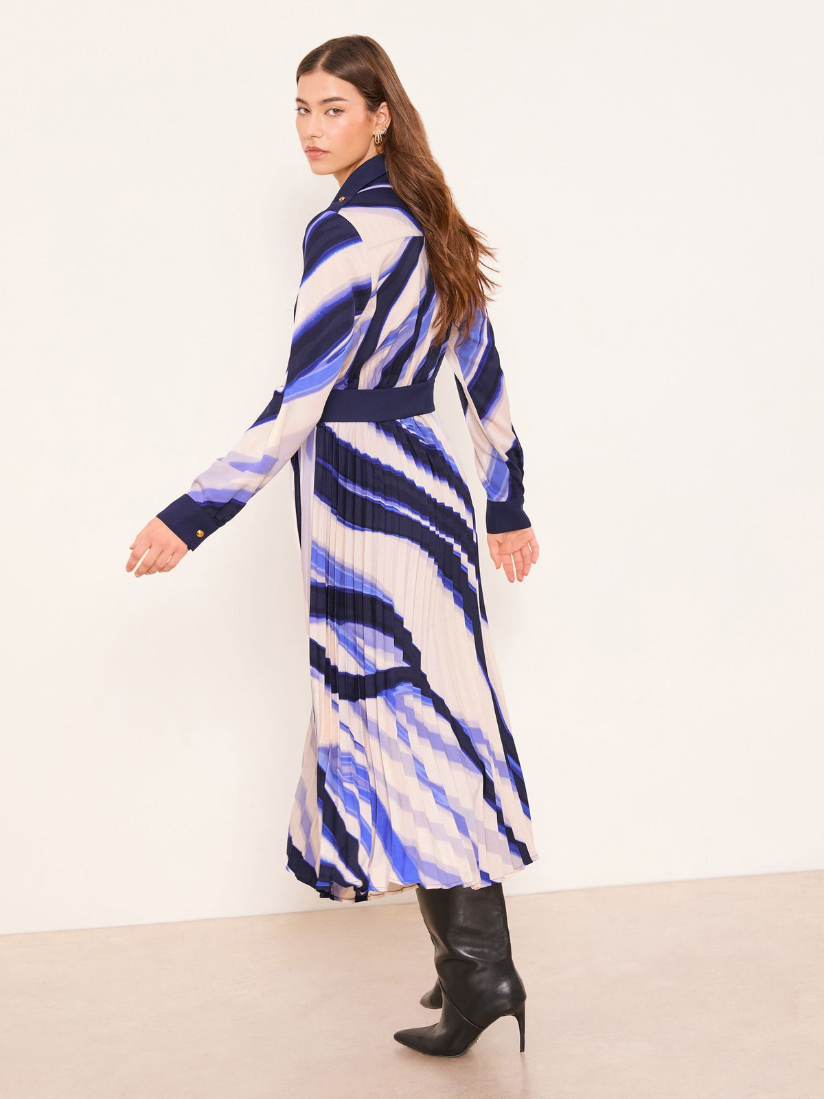 Lipsy London Lipsy Blue Woven Pleated Midi Shirt Dress