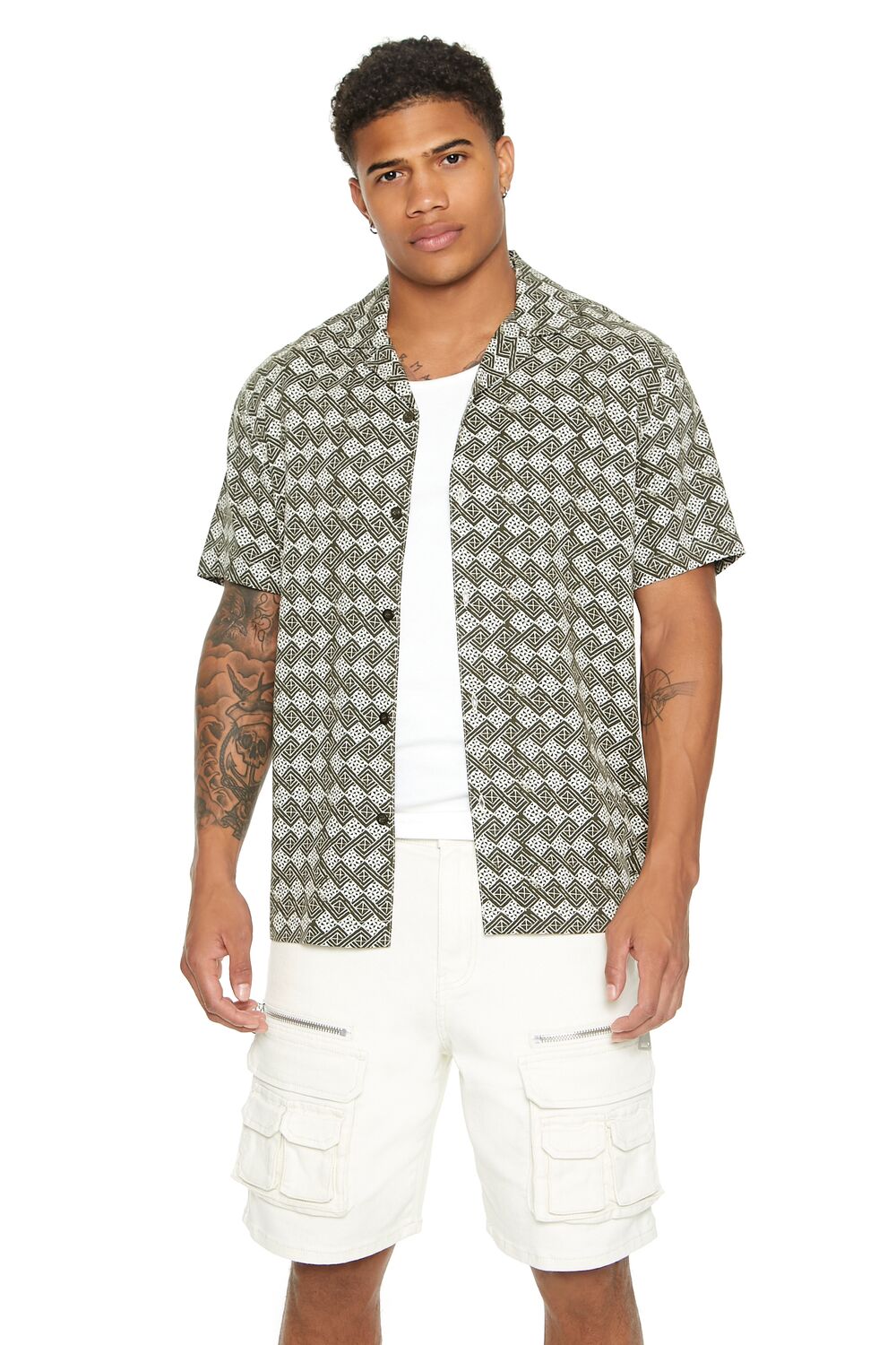 Forever 21 Geo Print Short Sleeve Shirt