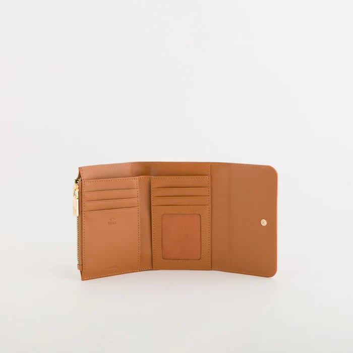 Carpisa Women's Medium Wallet - Areta wallet