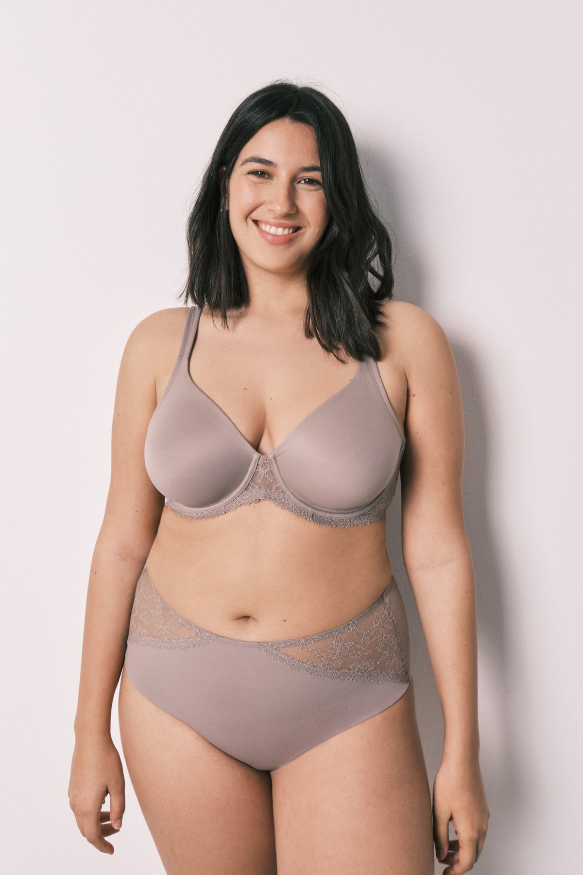 Beige microfibre and lace minimiser bra REAL