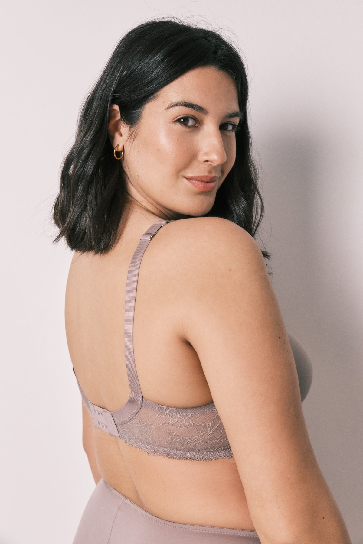 Beige microfibre and lace minimiser bra REAL