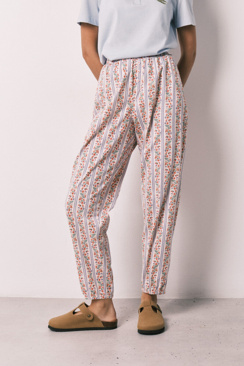 Women Secret Carrot trousers, 100% cotton, floral print
