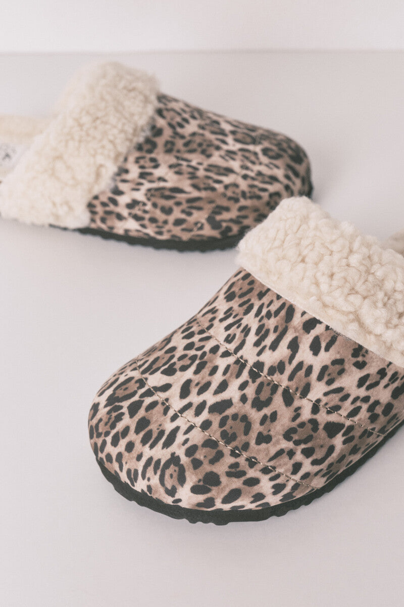 Women Secret Animal print sheepskin clog-style sneakers