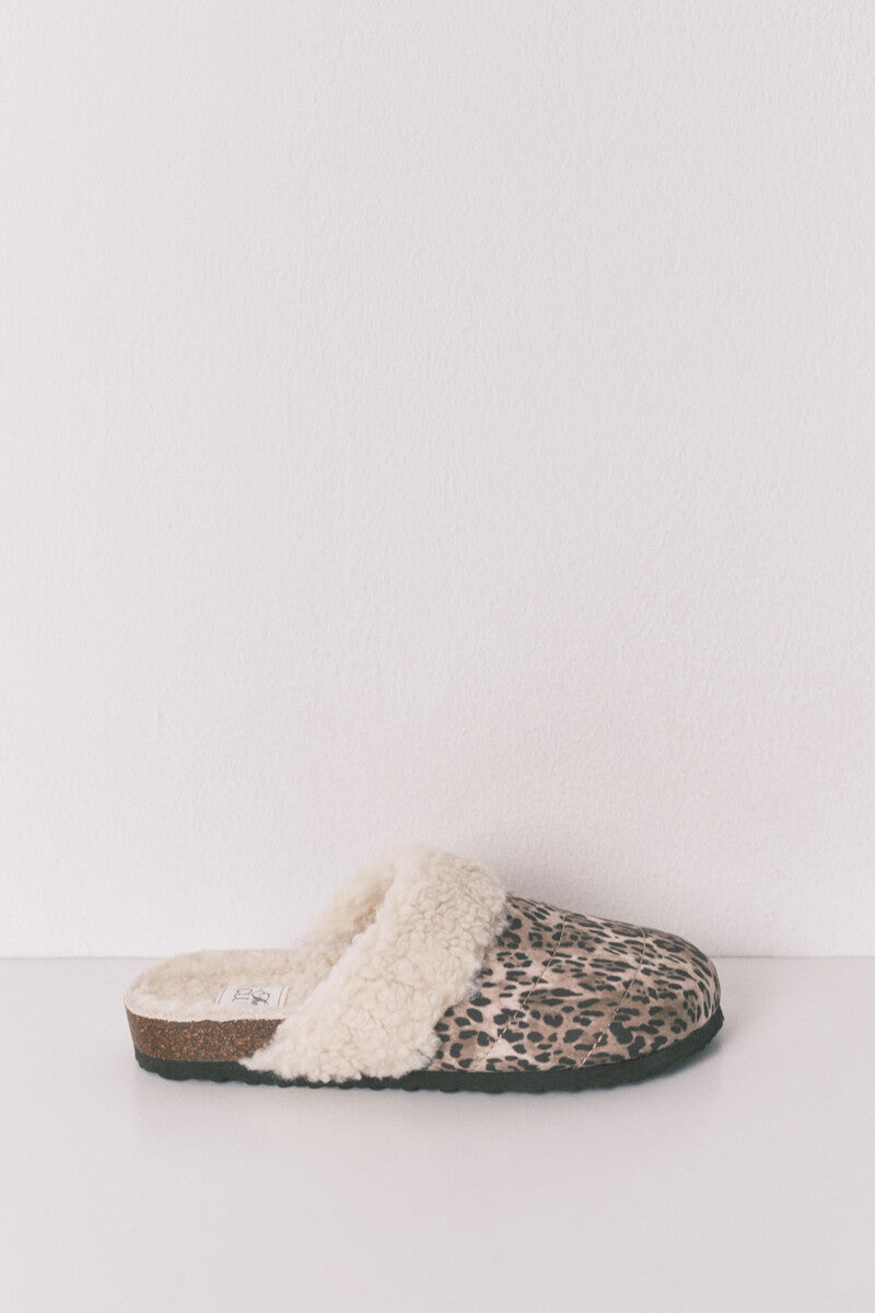 Women Secret Animal print sheepskin clog-style sneakers