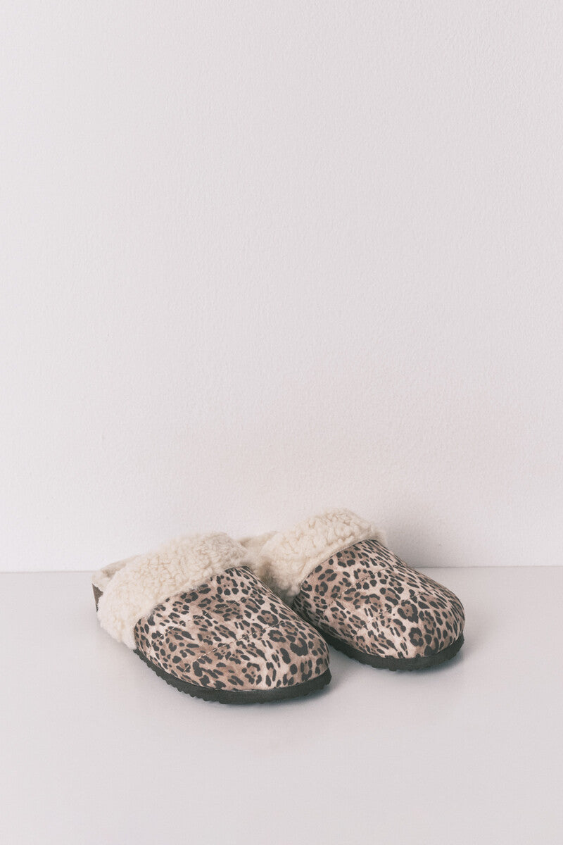 Women Secret Animal print sheepskin clog-style sneakers
