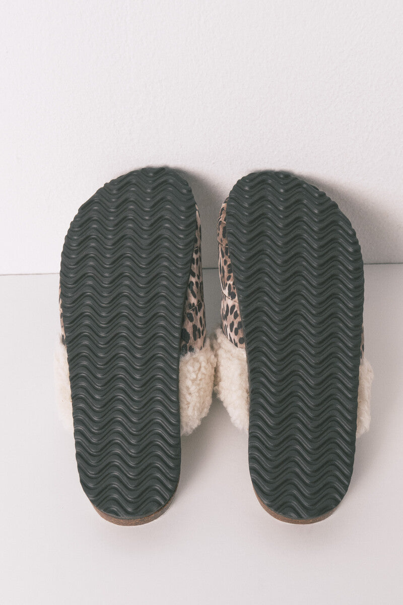 Women Secret Animal print sheepskin clog-style sneakers