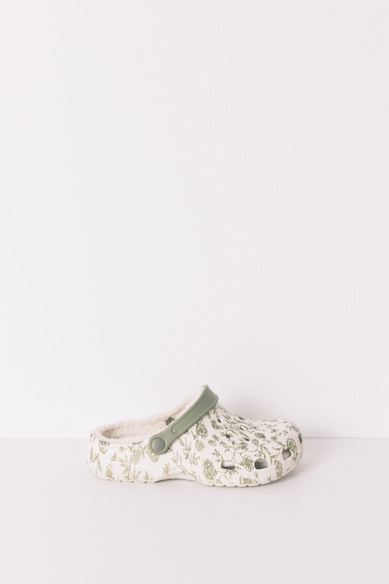 Women Secret Green floral house slippers/clogs