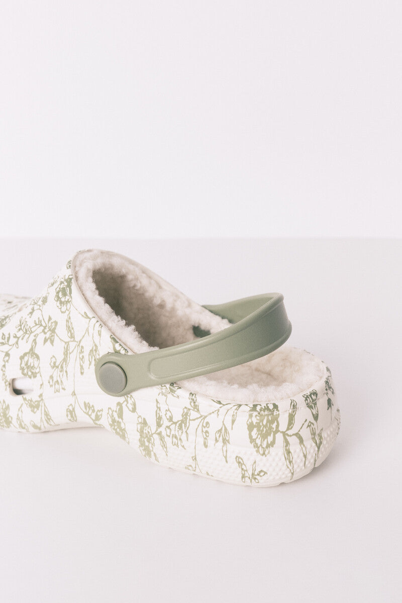 Women Secret Green floral house slippers/clogs