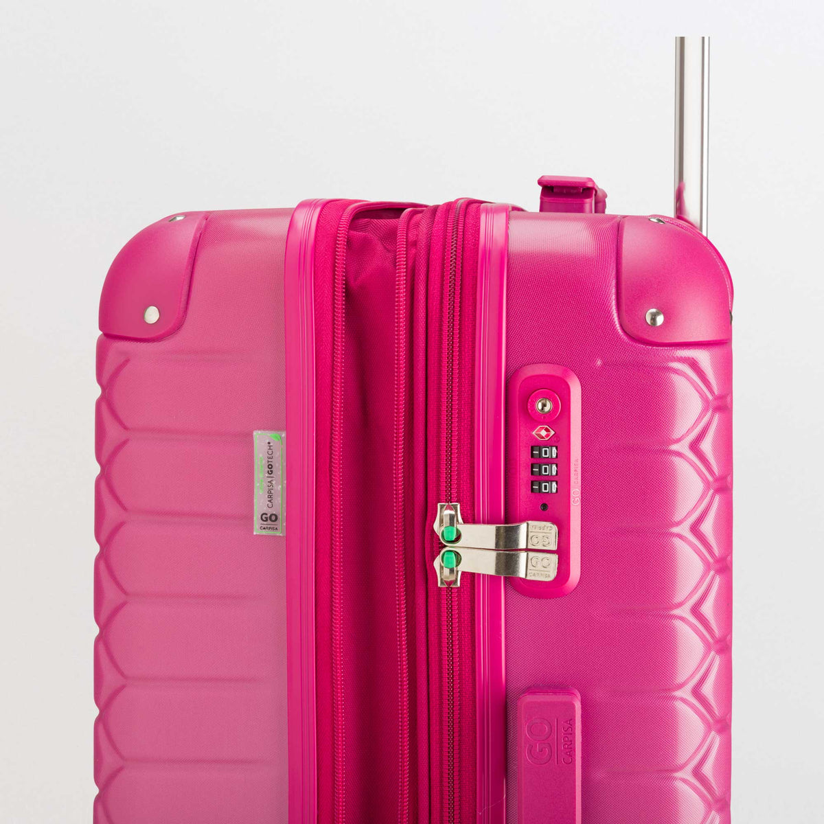 Carpisa Gotech Medium Hard-Shell Trolley